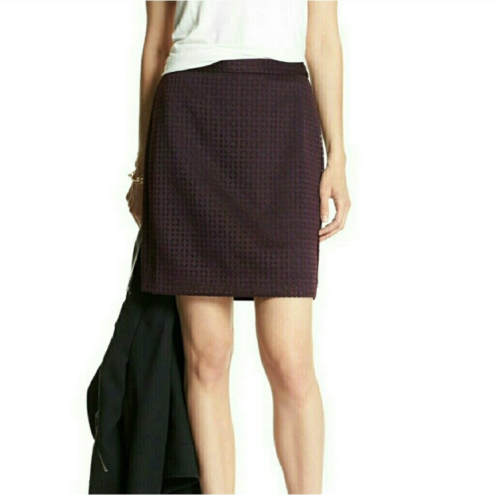 Banana Republic Pencil Skirt Laser Cut Sz 14 Purple Plum Lining Back Zip Women's